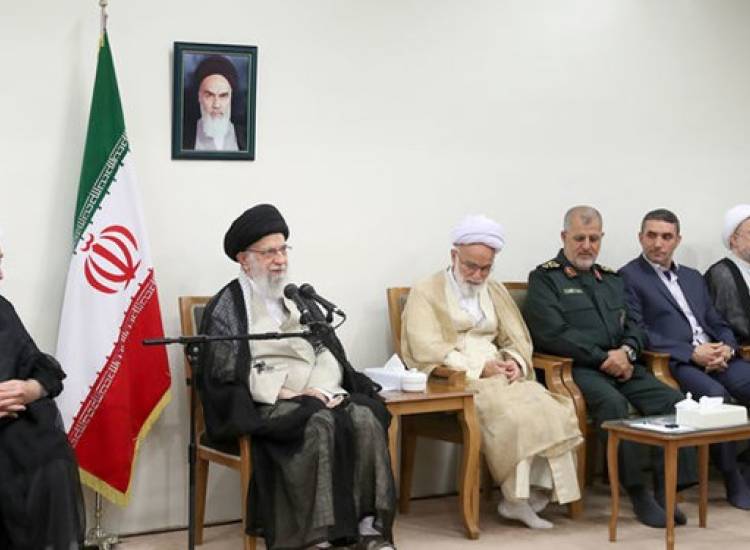 امام خامنه ای